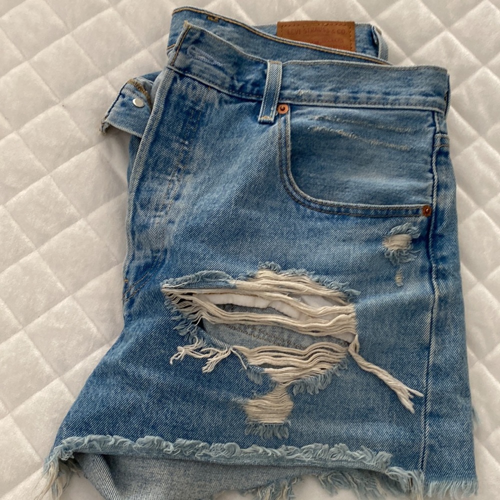 Levi’s 501 Button Fly Cutoffs - image 3